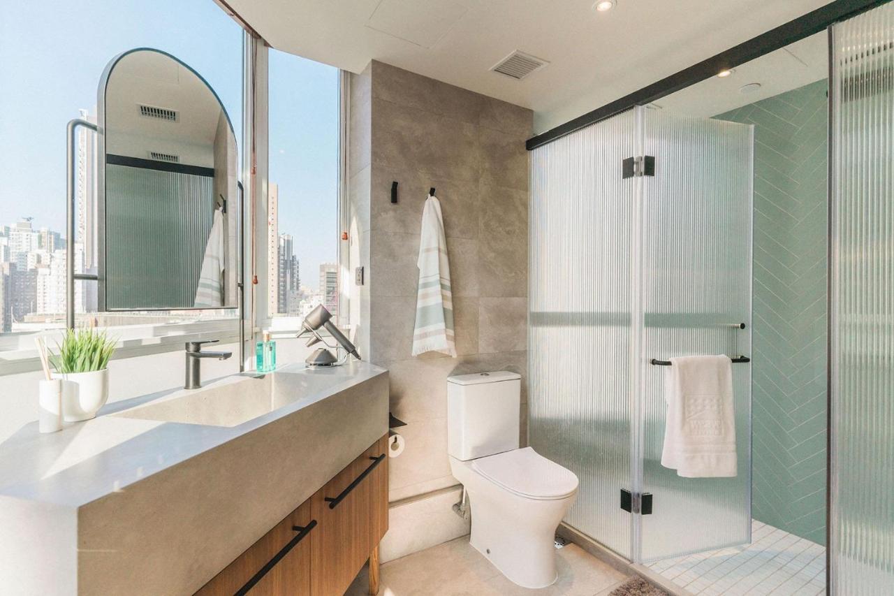 Weave Suites - Central West Гонконг Екстер'єр фото